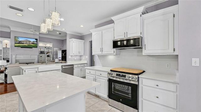 8737 Woodchester Court, Mobile, AL 36619