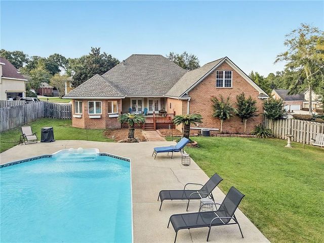 8737 Woodchester Court, Mobile, AL 36619