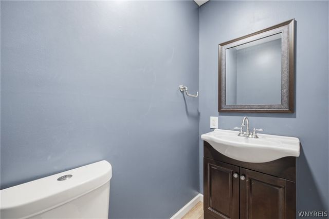 122 Rebecca Park, Buffalo, NY 14207