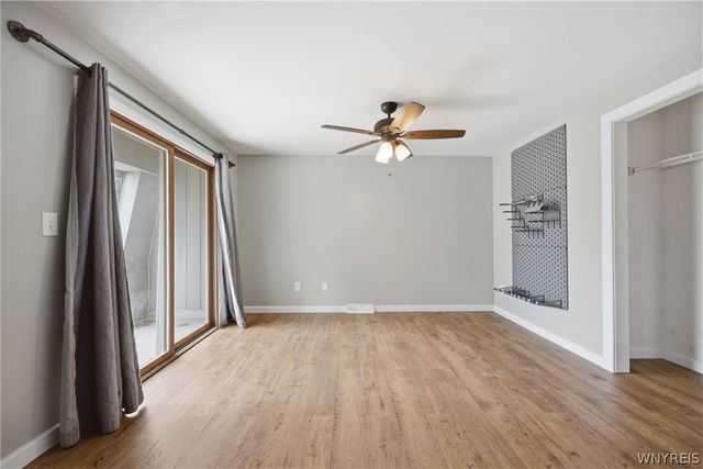 122 Rebecca Park, Buffalo, NY 14207