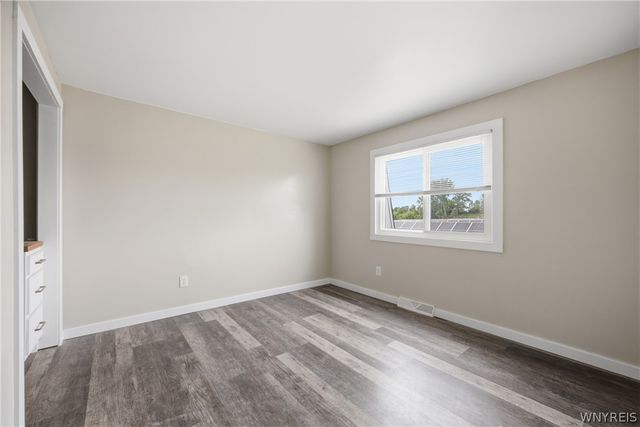 122 Rebecca Park, Buffalo, NY 14207