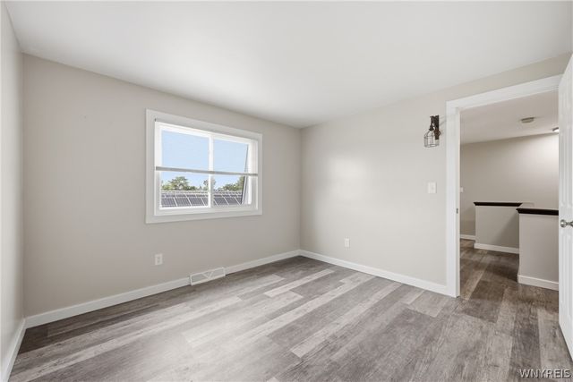 122 Rebecca Park, Buffalo, NY 14207