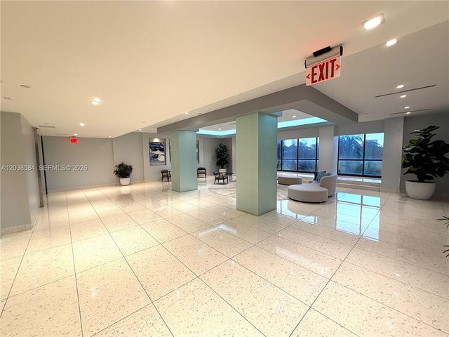20335 W Country Club Drive 1105, Aventura, FL 33180