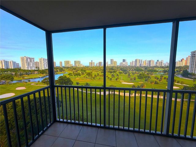 20335 W Country Club Drive 1105, Aventura, FL 33180