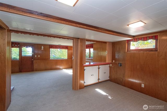 136 Oakcrest Avenue, Port Angeles, WA 98362