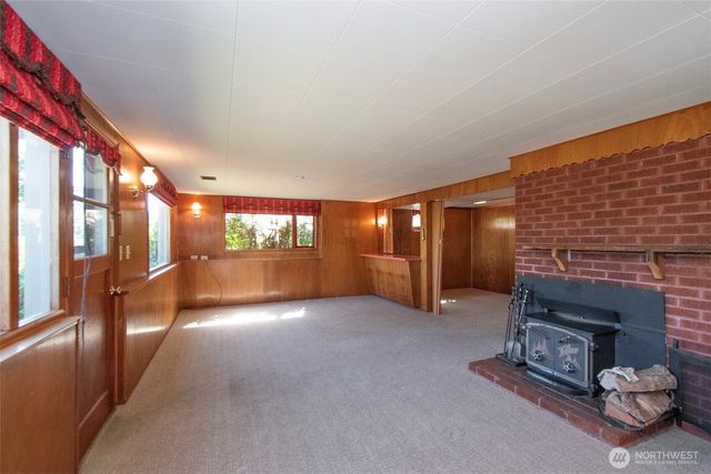 136 Oakcrest Avenue, Port Angeles, WA 98362