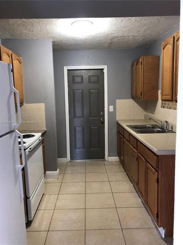 424 SW 12th Ave, Homestead, FL 33030