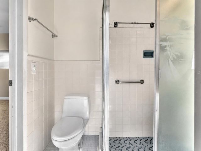 19321 NE 18th Place, Miami, FL 33179
