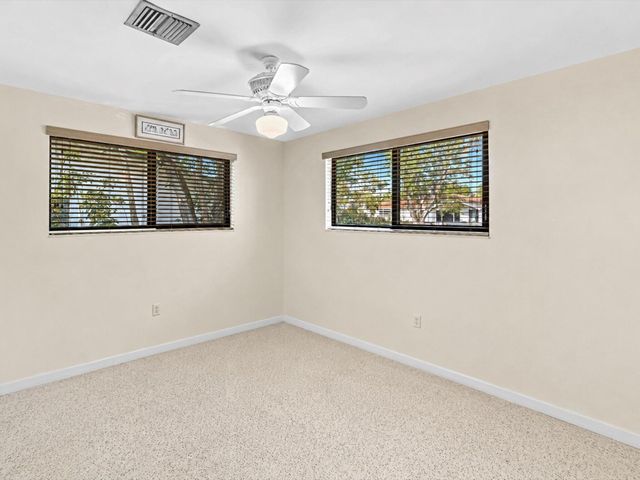 19321 NE 18th Place, Miami, FL 33179