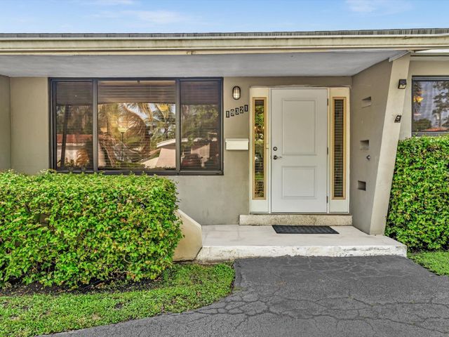 19321 NE 18th Place, Miami, FL 33179