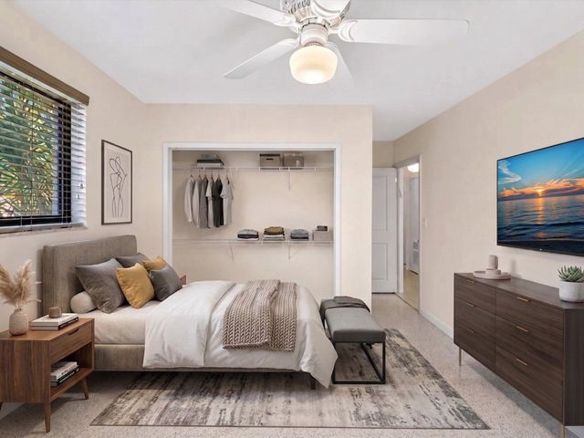 19321 NE 18th Place, Miami, FL 33179