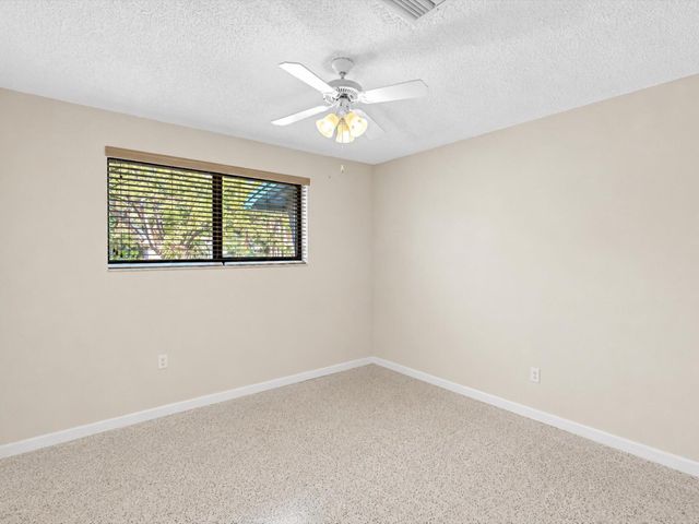 19321 NE 18th Place, Miami, FL 33179