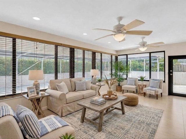 19321 NE 18th Place, Miami, FL 33179
