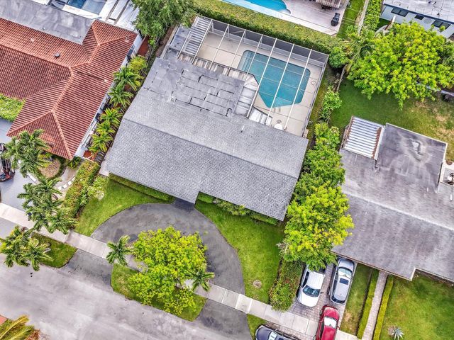 19321 NE 18th Place, Miami, FL 33179
