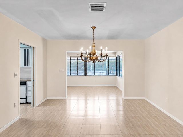 19321 NE 18th Place, Miami, FL 33179