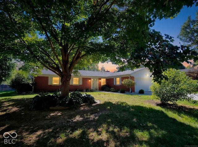 1345 Crest Court, Plainfield, IN 46168