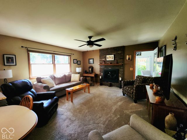 1345 Crest Court, Plainfield, IN 46168