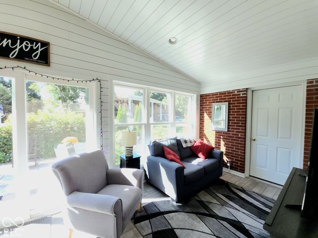 1345 Crest Court, Plainfield, IN 46168