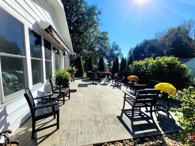 1345 Crest Court, Plainfield, IN 46168