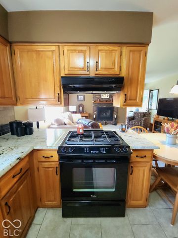 1345 Crest Court, Plainfield, IN 46168