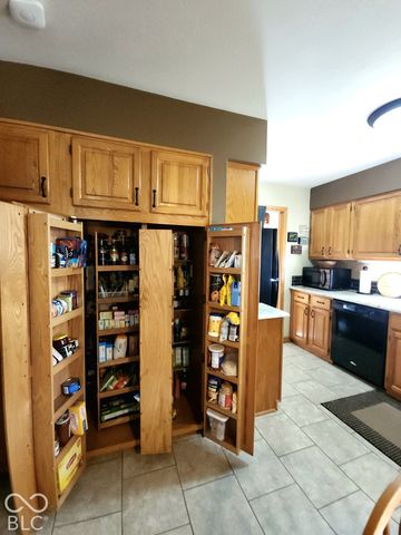 1345 Crest Court, Plainfield, IN 46168