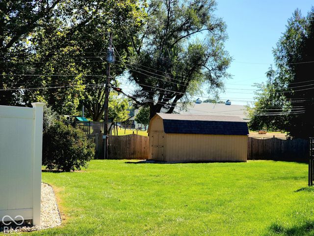 1345 Crest Court, Plainfield, IN 46168
