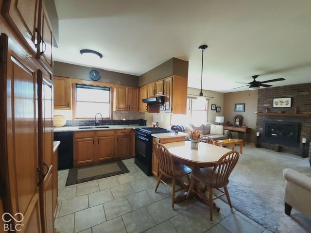 1345 Crest Court, Plainfield, IN 46168