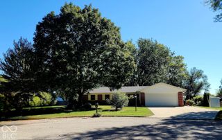 1345 Crest Court, Plainfield, IN 46168