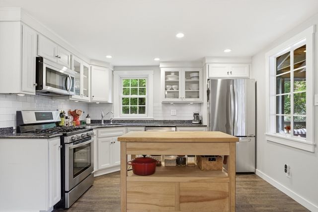 24 Prospect Rd, Andover, MA 01810