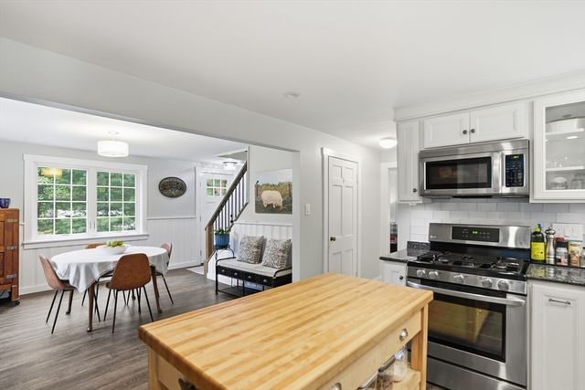 24 Prospect Rd, Andover, MA 01810