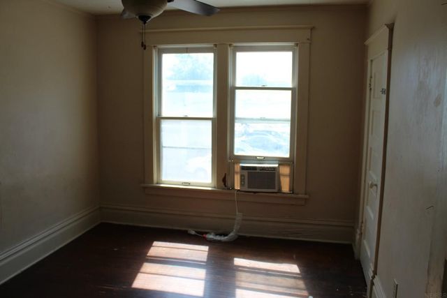 1105 Gilbert Street, Charles City, IA 50616