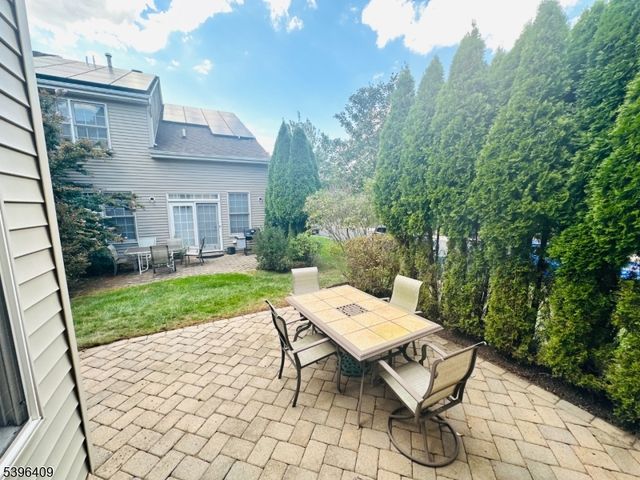 1 Silcox Pl, Franklin Twp., NJ 08873