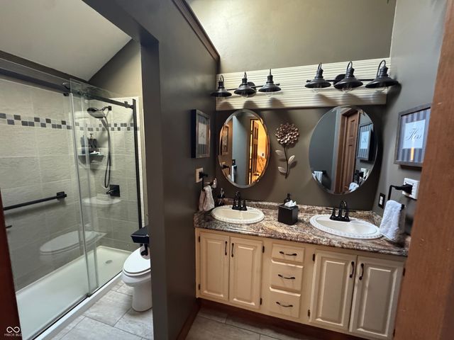 1267 Mount Brook Court, Greenwood, IN 46143