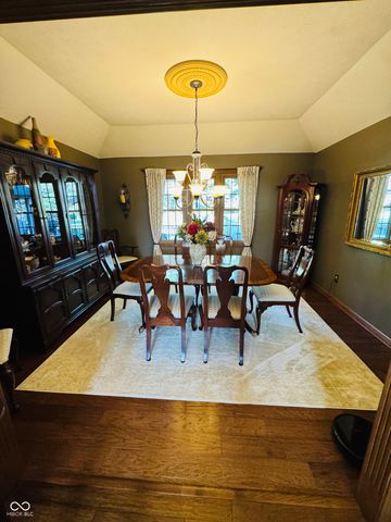1267 Mount Brook Court, Greenwood, IN 46143