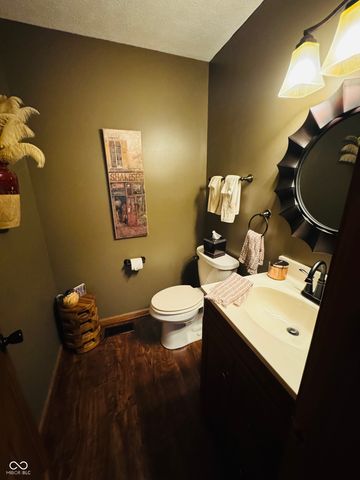 1267 Mount Brook Court, Greenwood, IN 46143