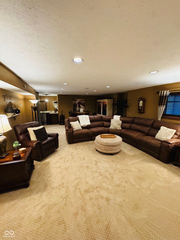 1267 Mount Brook Court, Greenwood, IN 46143