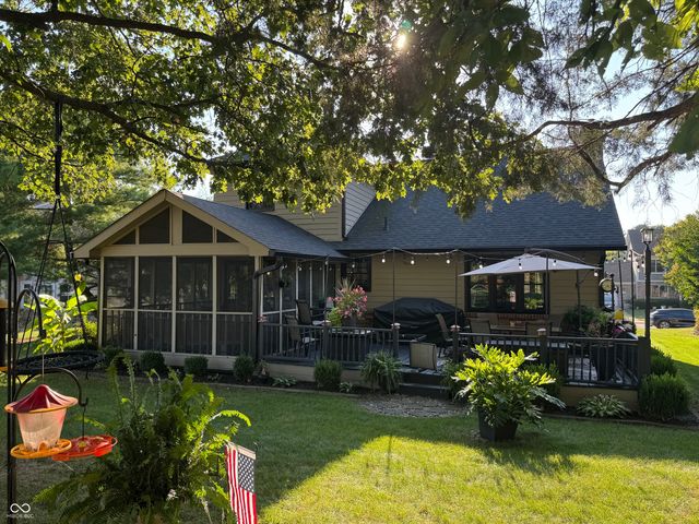 1267 Mount Brook Court, Greenwood, IN 46143