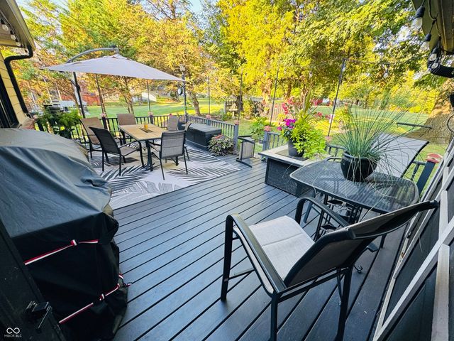 1267 Mount Brook Court, Greenwood, IN 46143
