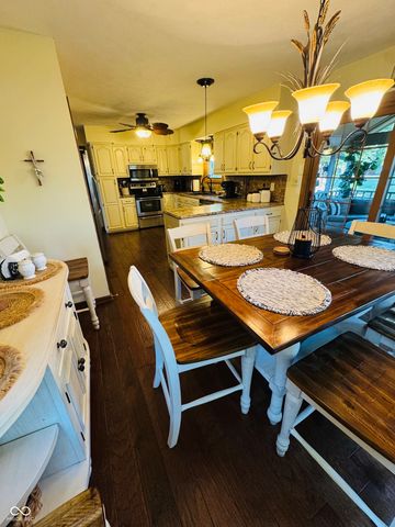 1267 Mount Brook Court, Greenwood, IN 46143