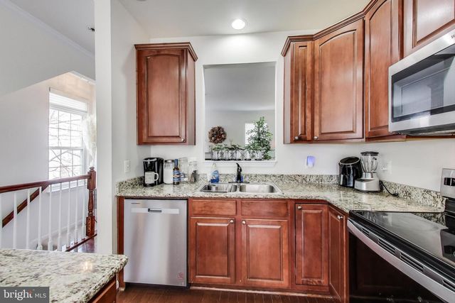 5629 HARTFIELD AVE, Suitland, MD 20746