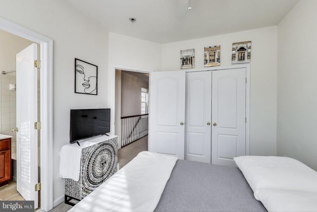 5629 HARTFIELD AVE, Suitland, MD 20746