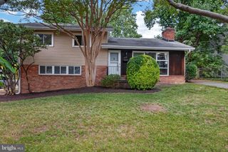 3303 17TH ST N, Arlington, VA 22201