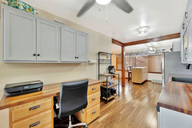 154 S Delos, Haysville, KS 67060