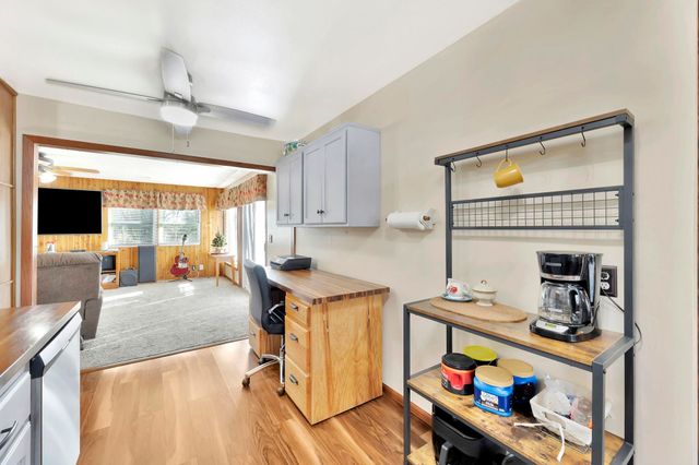 154 S Delos, Haysville, KS 67060