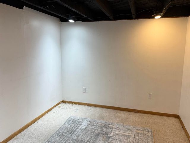 2631 Liberty Road, Norton Shores City, MI 49441