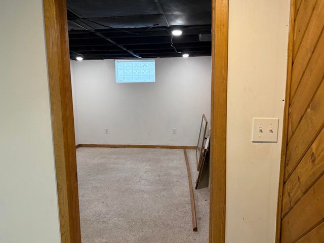 2631 Liberty Road, Norton Shores City, MI 49441