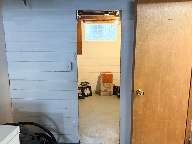 2631 Liberty Road, Norton Shores City, MI 49441