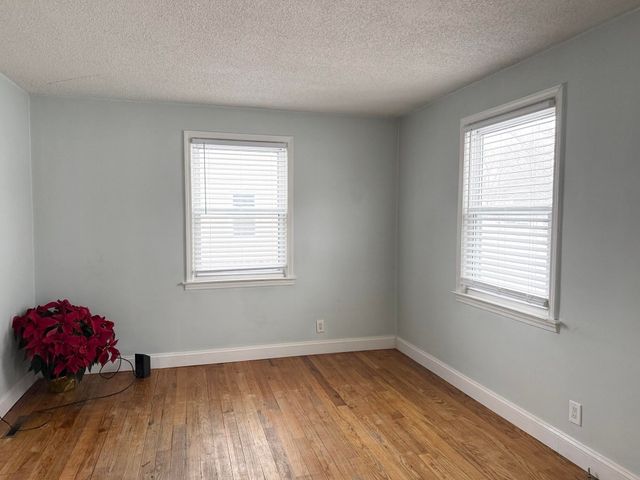 2631 Liberty Road, Norton Shores City, MI 49441