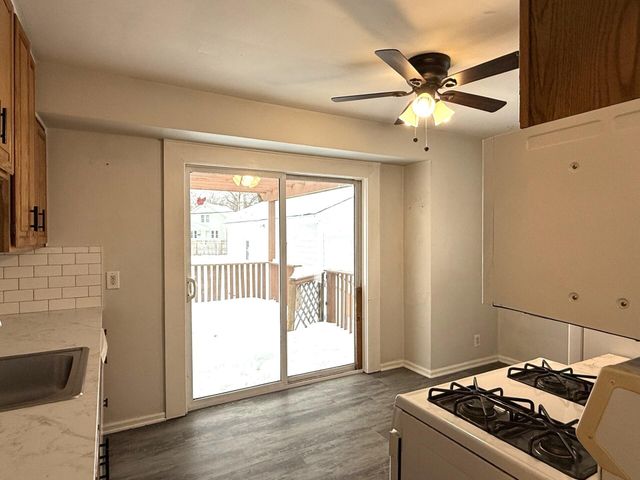 2631 Liberty Road, Norton Shores City, MI 49441