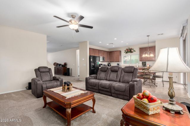 10821 W ELM Street, Phoenix, AZ 85037